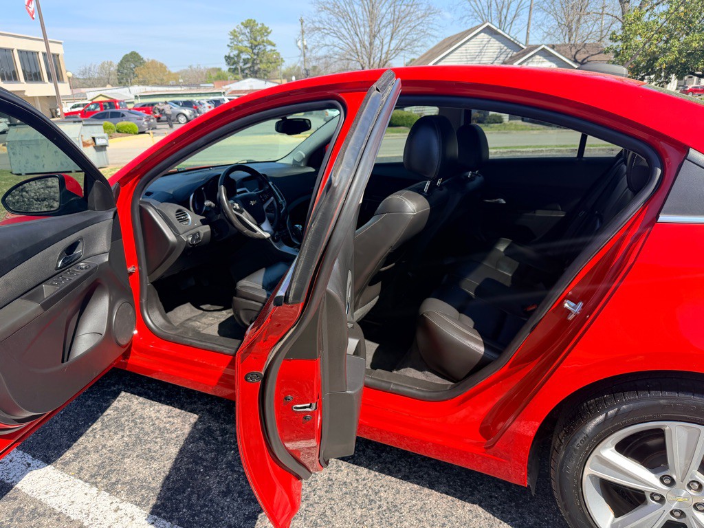 2015 Chevrolet Cruze Image 10