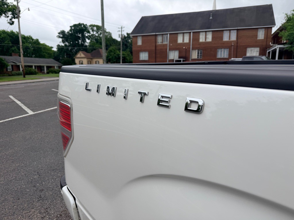 2014 Ford F-150 Image 9