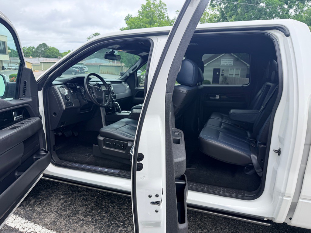 2014 Ford F-150 Image 10