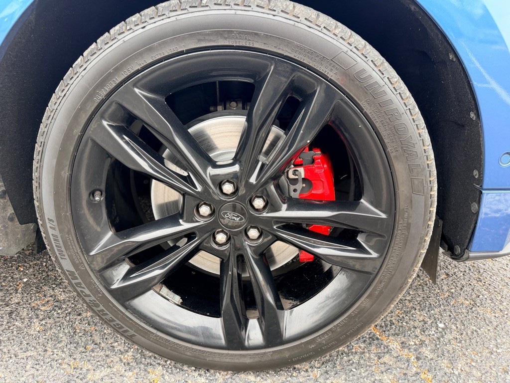 2019 Ford Edge Image 9