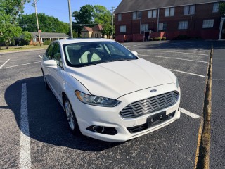 Image for 2016 Ford Fusion Titanium Hev ID: 7303263