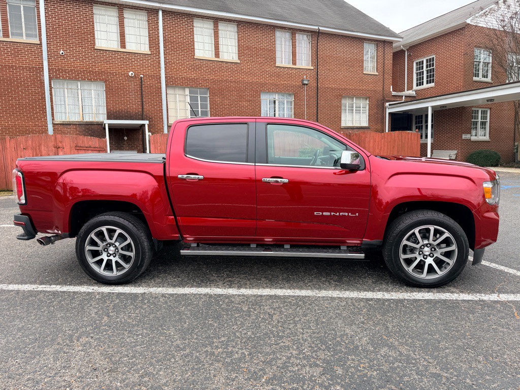 2021 GMC Canyon Image 8