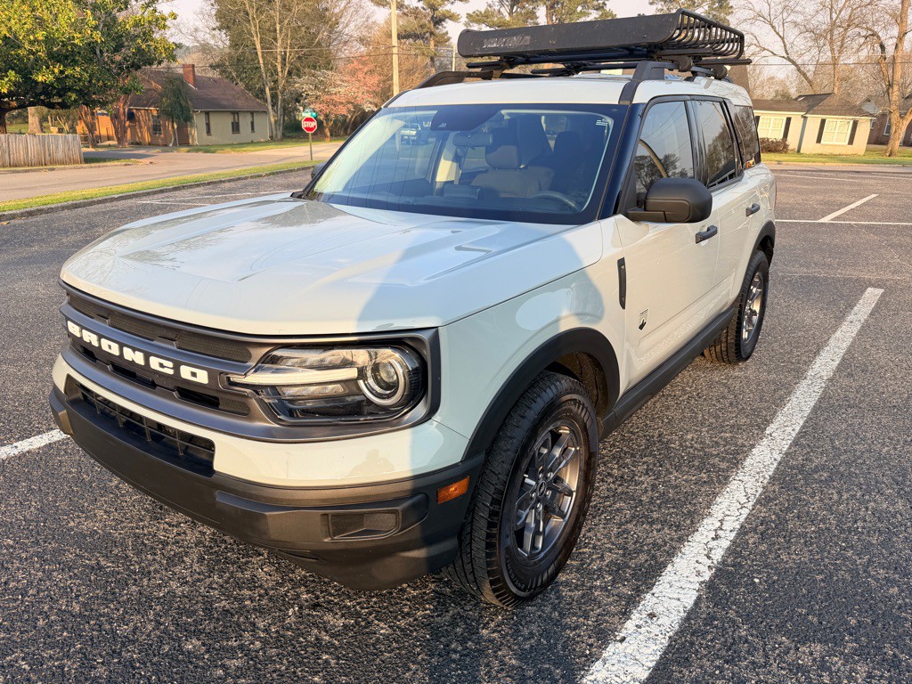 2022 Ford Bronco Image 3