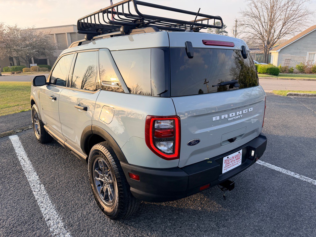 2022 Ford Bronco Image 5