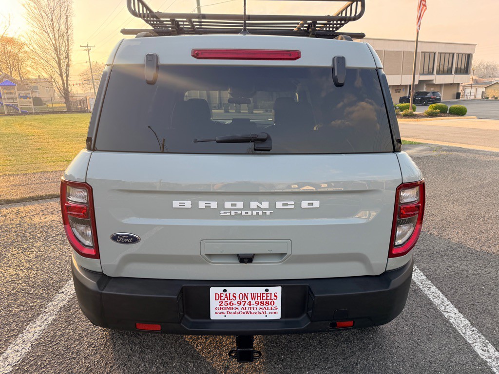 2022 Ford Bronco Image 6