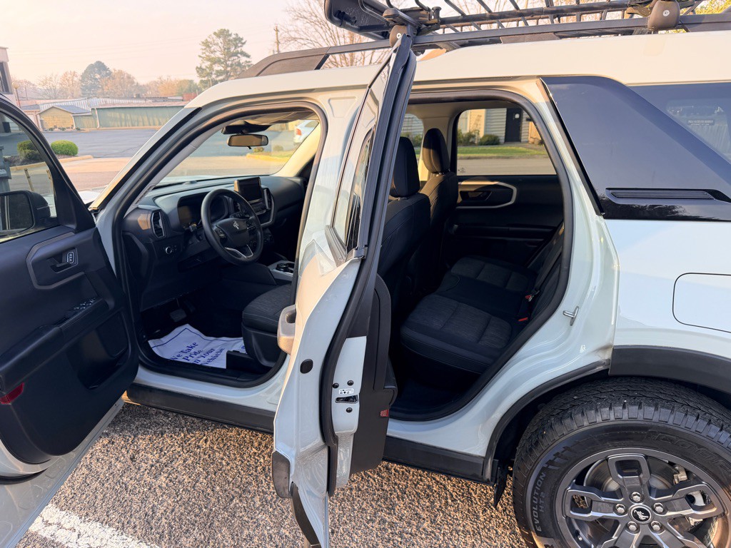 2022 Ford Bronco Image 12