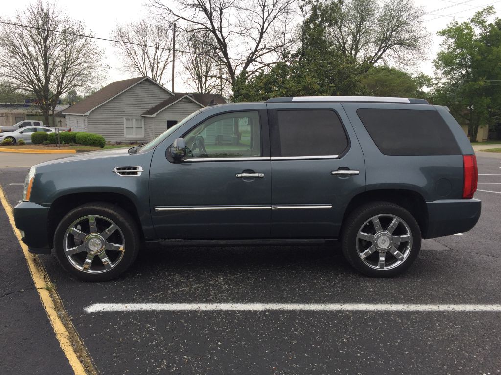 2008 Cadillac Escalade Image 5