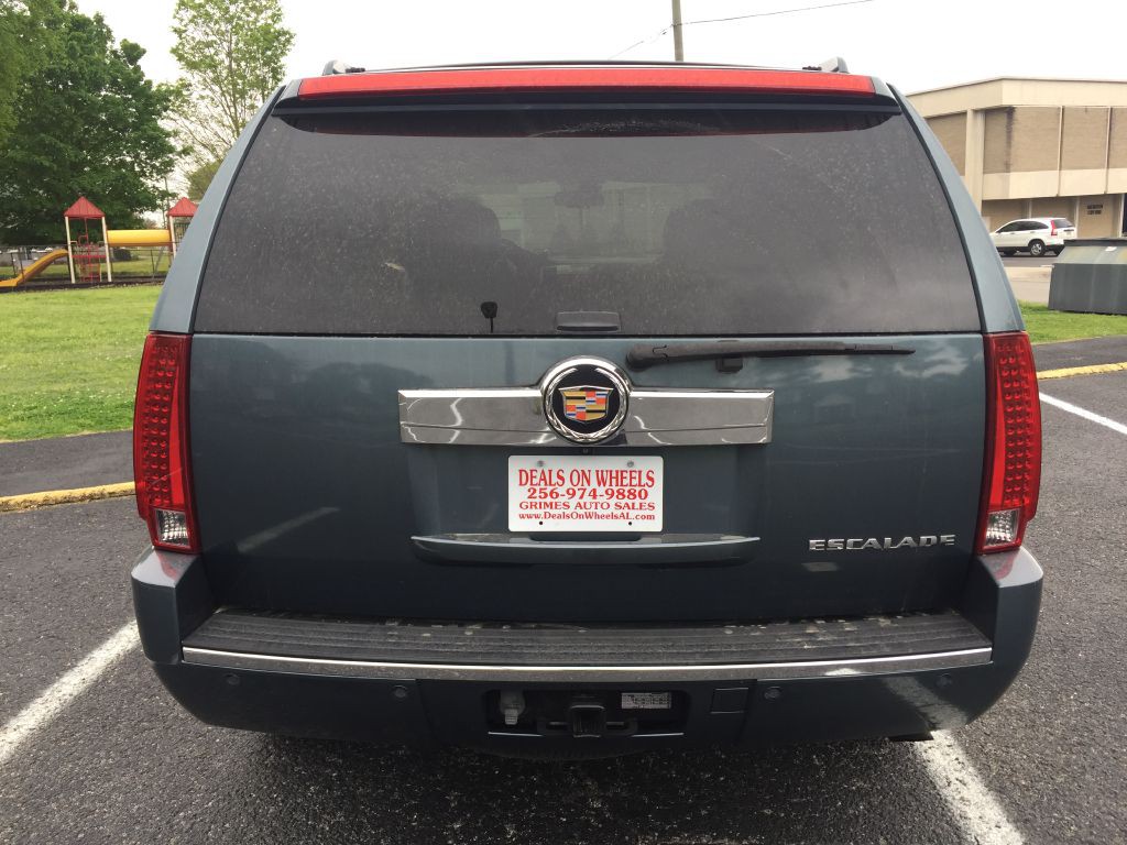 2008 Cadillac Escalade Image 7