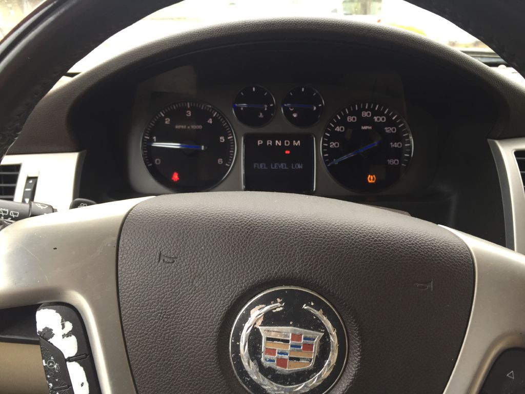 2008 Cadillac Escalade Image 15