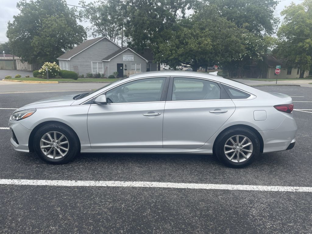 2018 Hyundai Sonata Image 2
