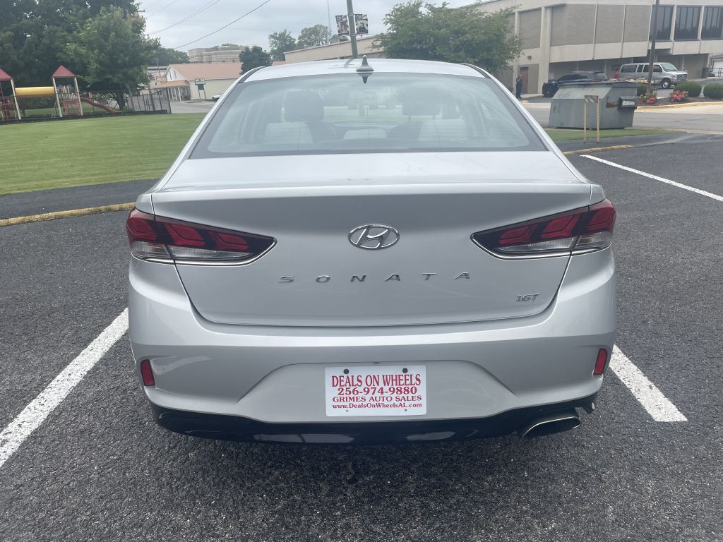 2018 Hyundai Sonata Image 4