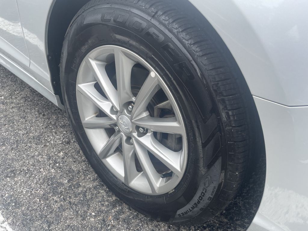 2018 Hyundai Sonata Image 8