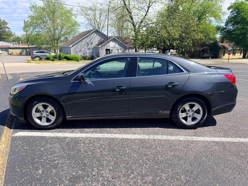 2014 Chevrolet Malibu Image 4