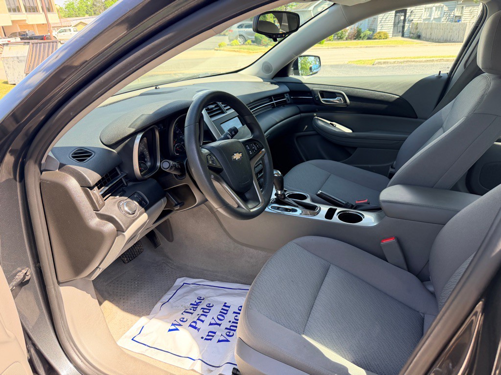 2014 Chevrolet Malibu Image 13