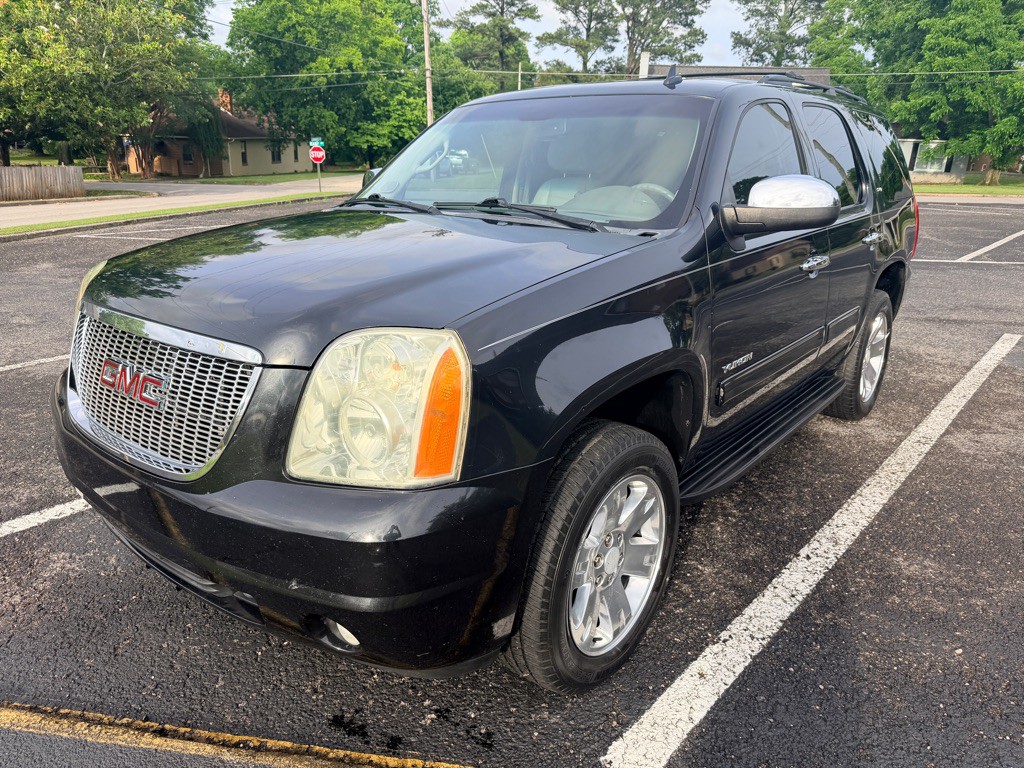 2011 GMC Yukon Image 3