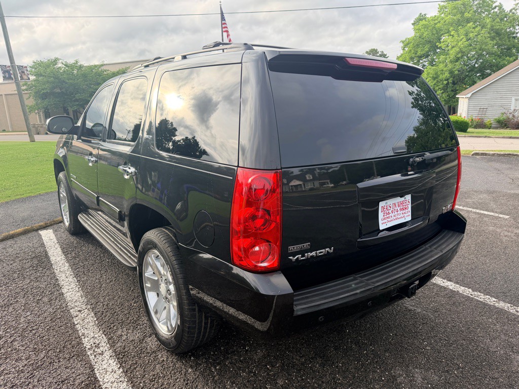 2011 GMC Yukon Image 5