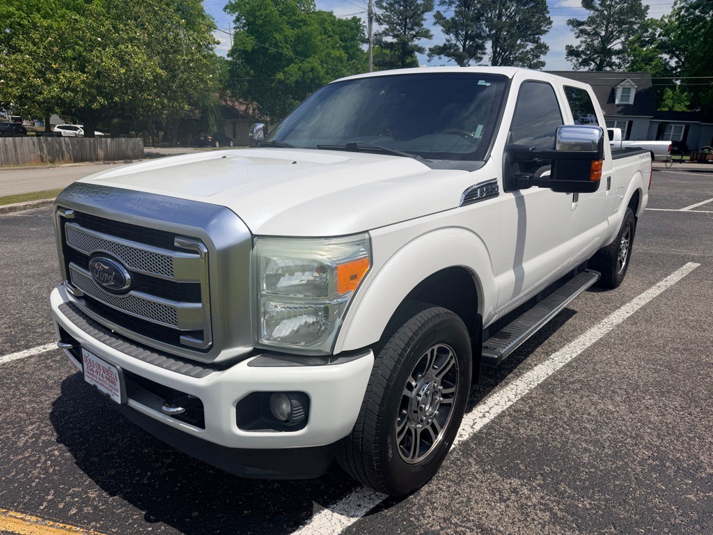 2015 Ford F-250 Image 3