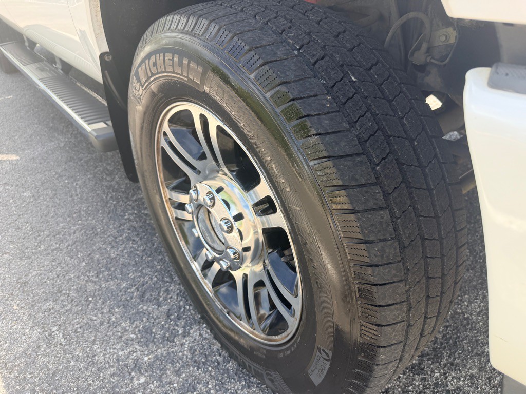 2015 Ford F-250 Image 10