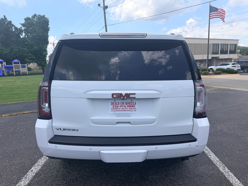 2017 GMC Yukon Image 6
