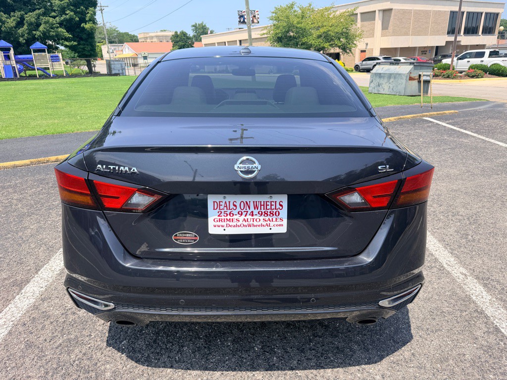 2020 Nissan Altima Image 6