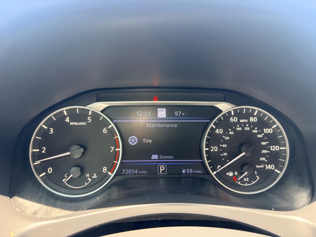 2020 Nissan Altima Image 14