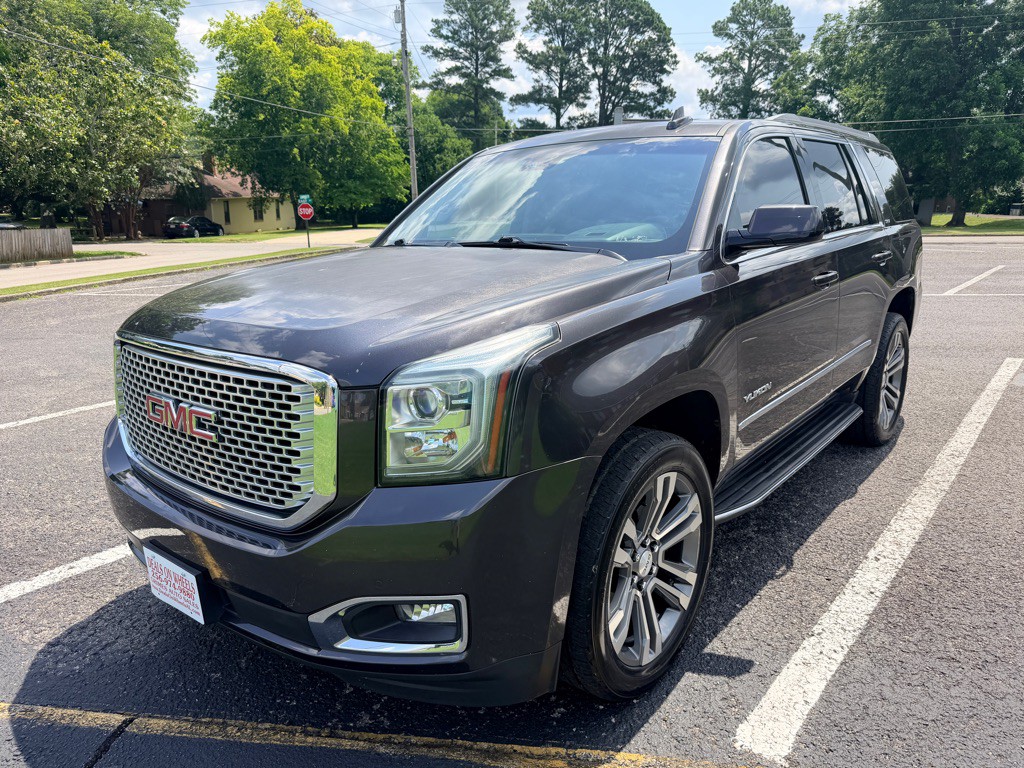2016 GMC Yukon Image 3