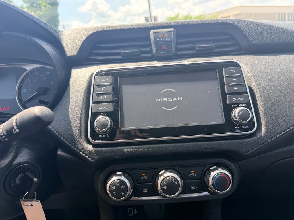 2025 Nissan Versa Image 16