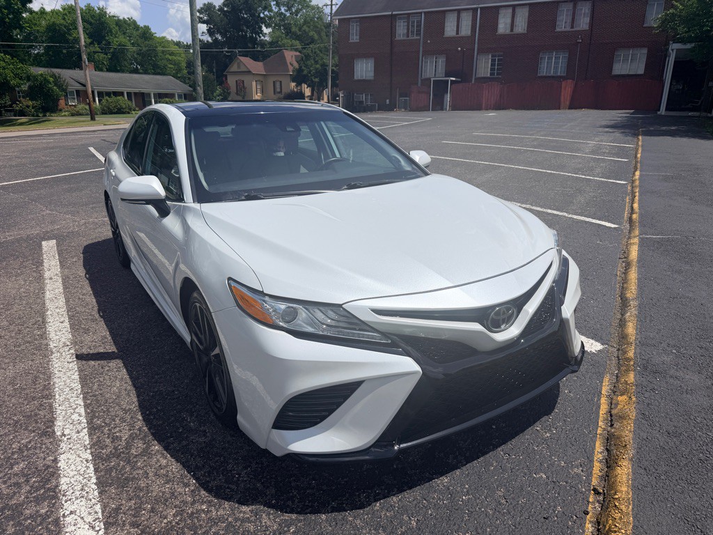 2020 Toyota Camry Image 1