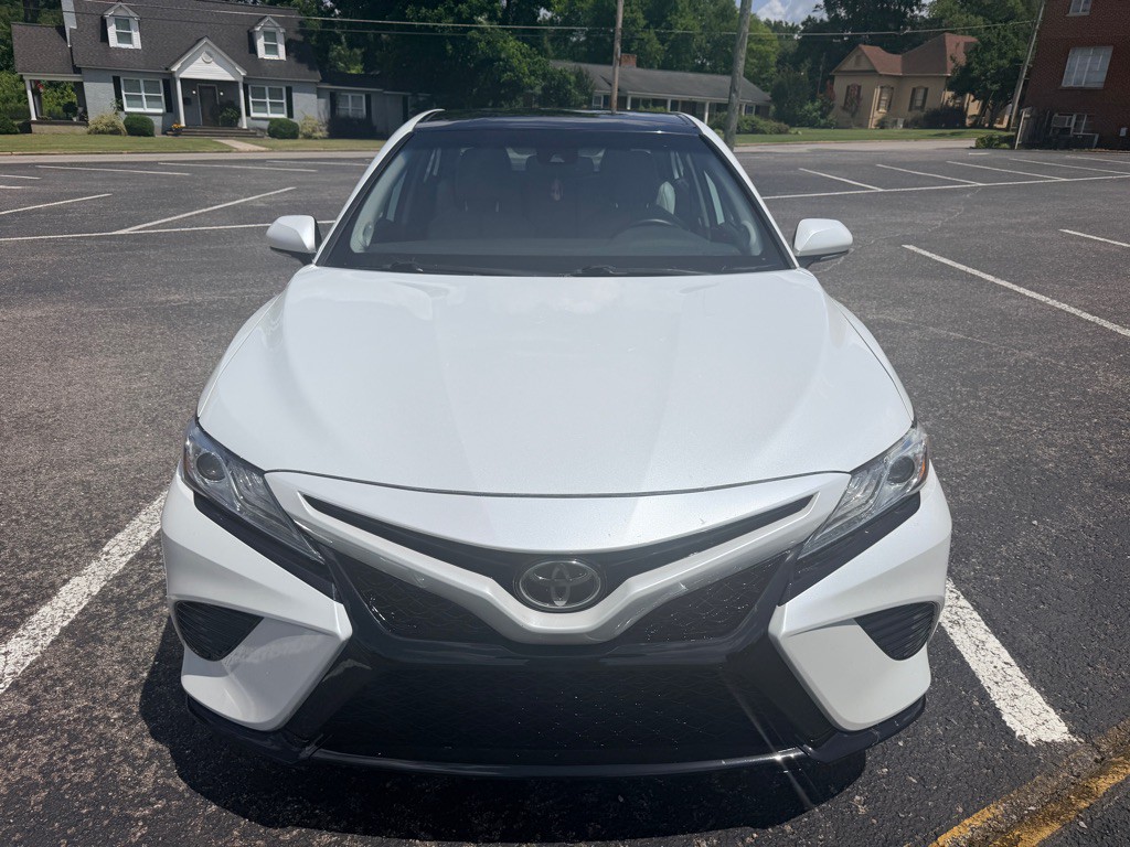 2020 Toyota Camry Image 2