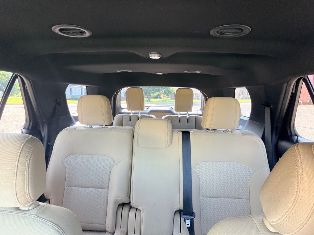 2017 Ford Explorer Image 15