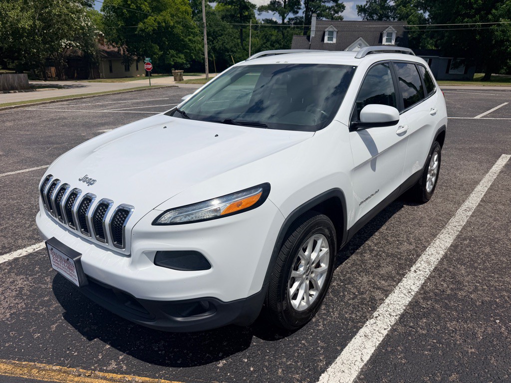 2018 Jeep Cherokee Image 3