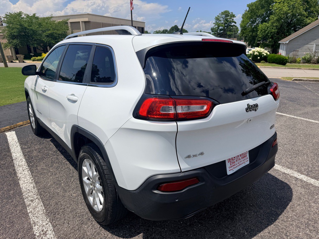 2018 Jeep Cherokee Image 5