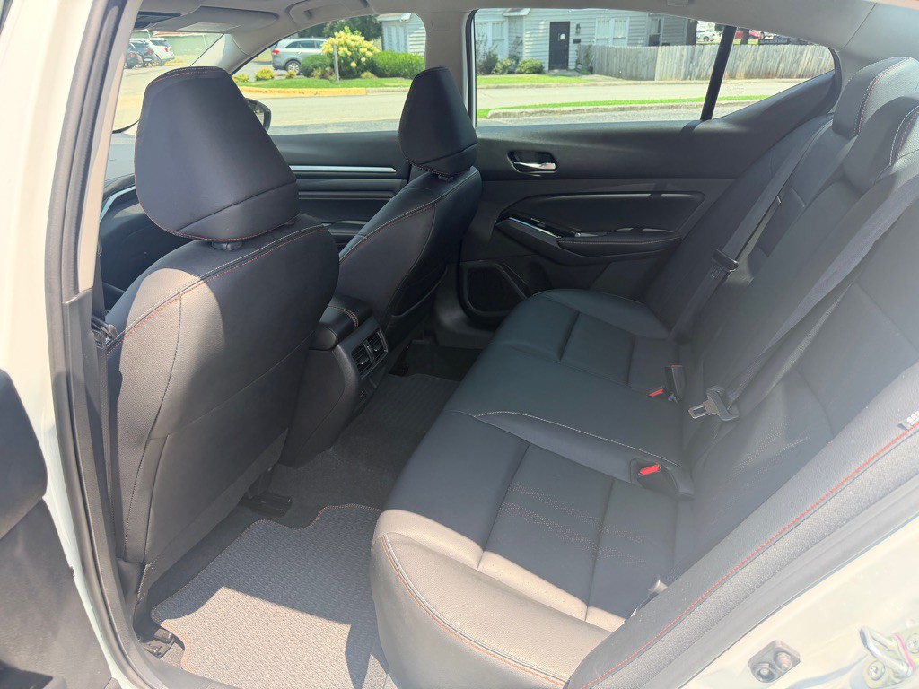 2023 Nissan Altima Image 12