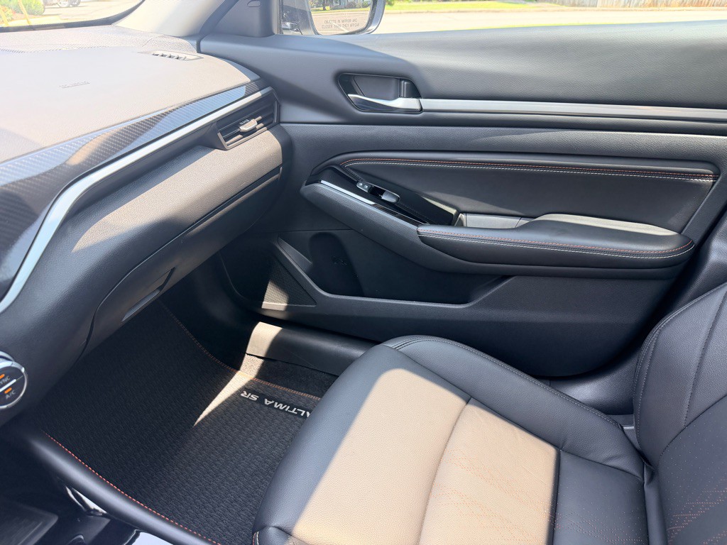 2023 Nissan Altima Image 19