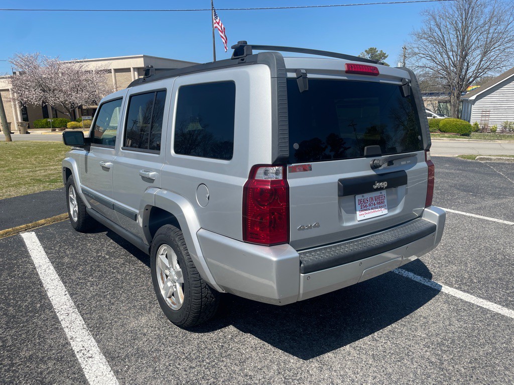 2008 Jeep Commander Image 5