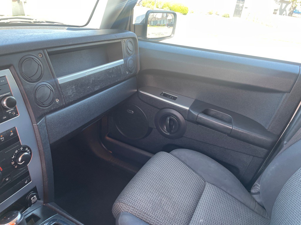 2008 Jeep Commander Image 15