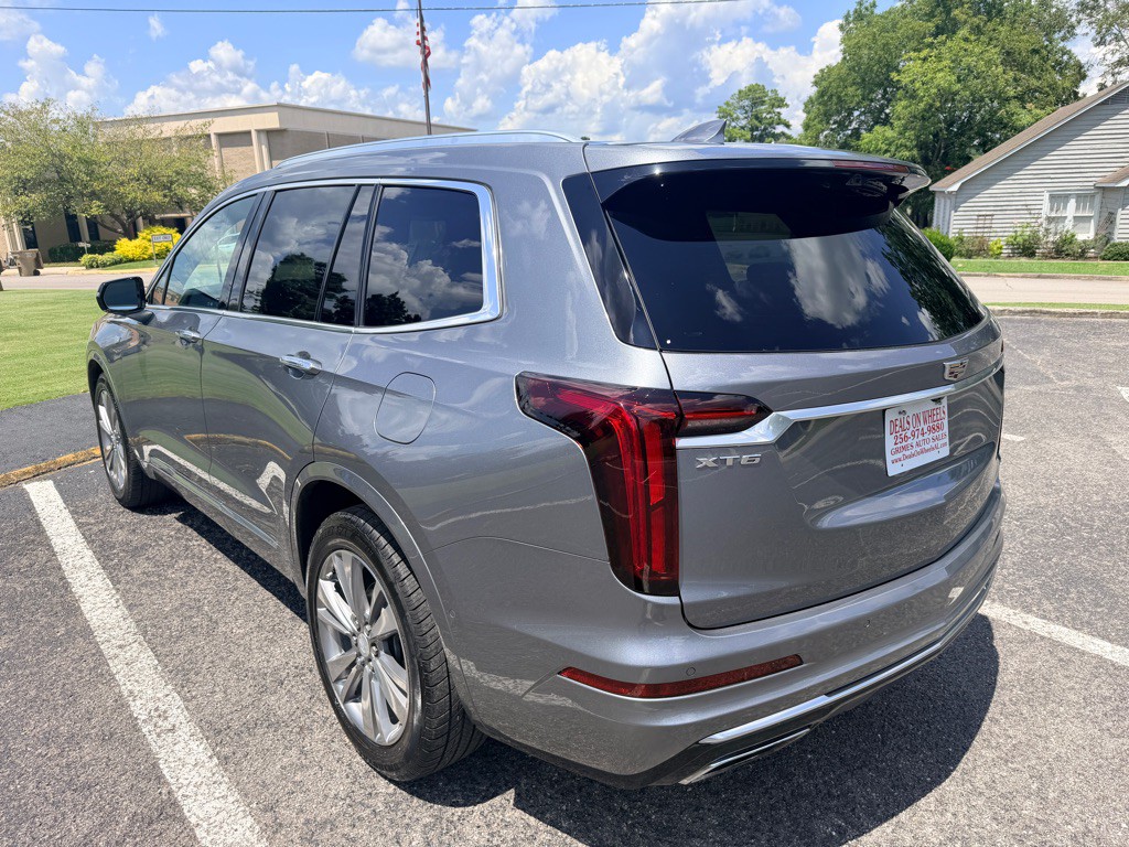 2022 Cadillac XT6 Image 5
