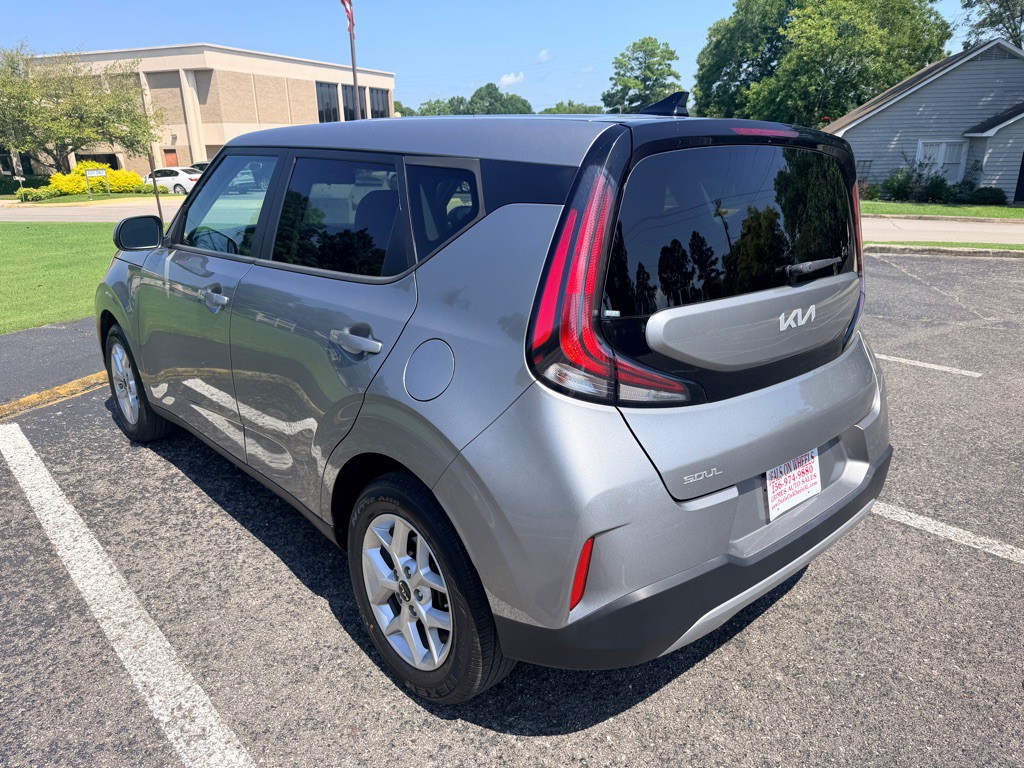 2024 Kia Soul Image 5