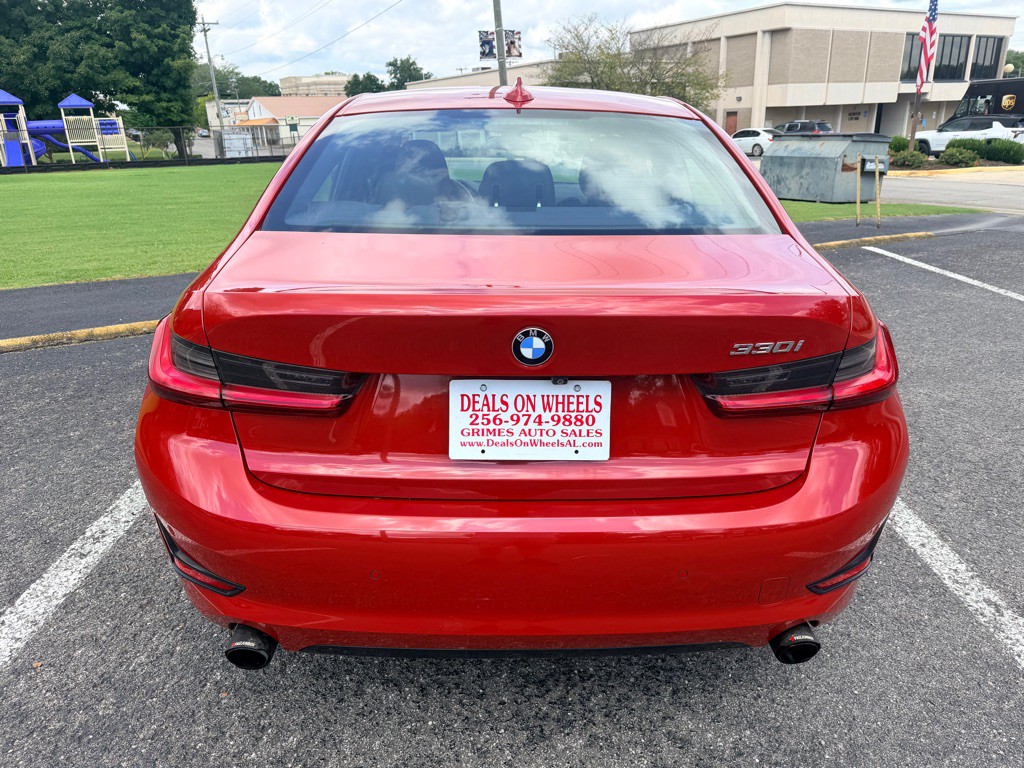 2021 BMW 3 Series Image 6