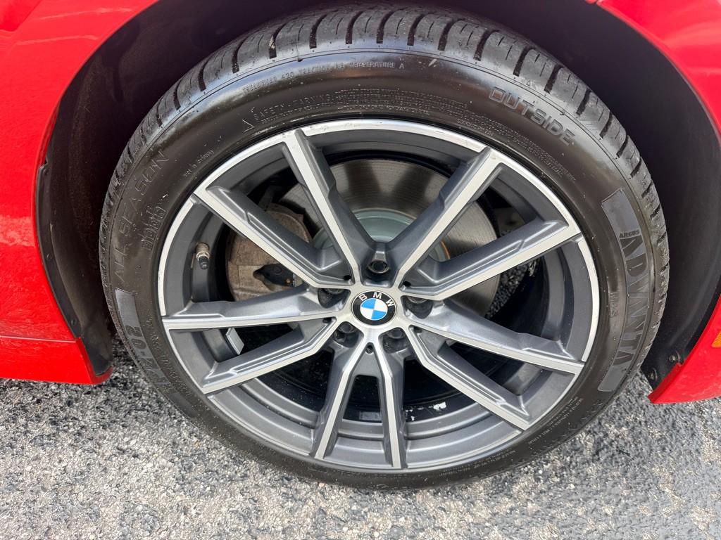 2021 BMW 3 Series Image 9