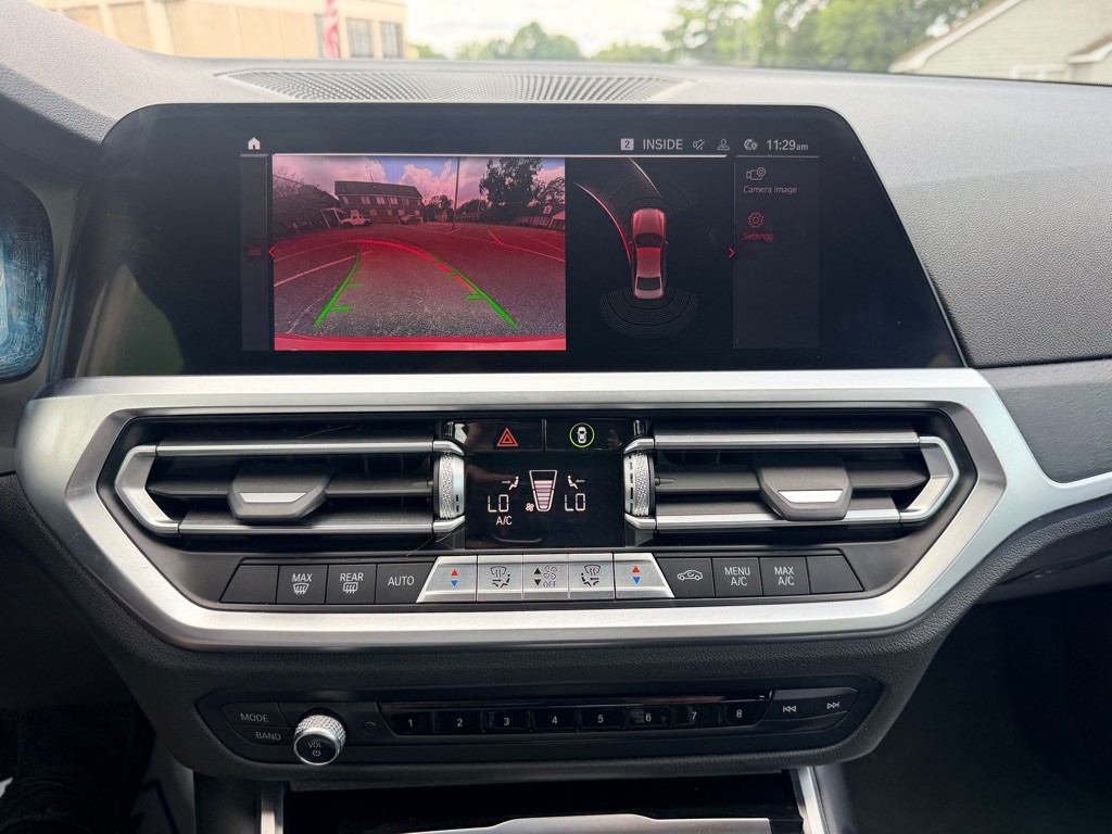 2021 BMW 3 Series Image 15