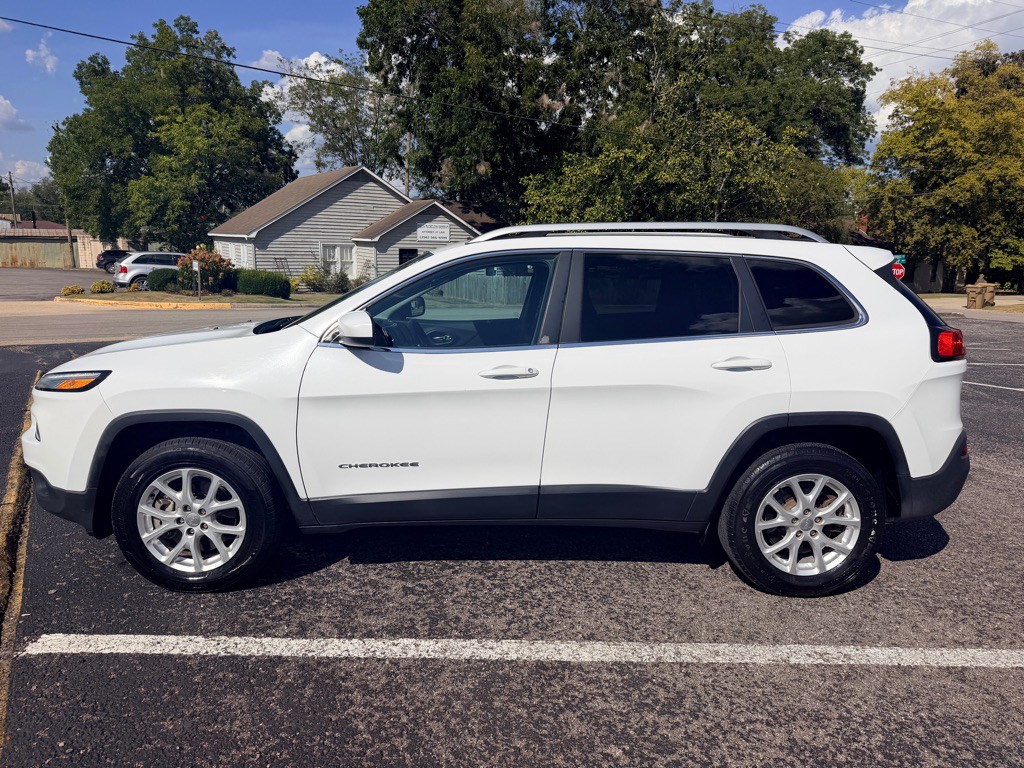 2018 Jeep Cherokee Image 4