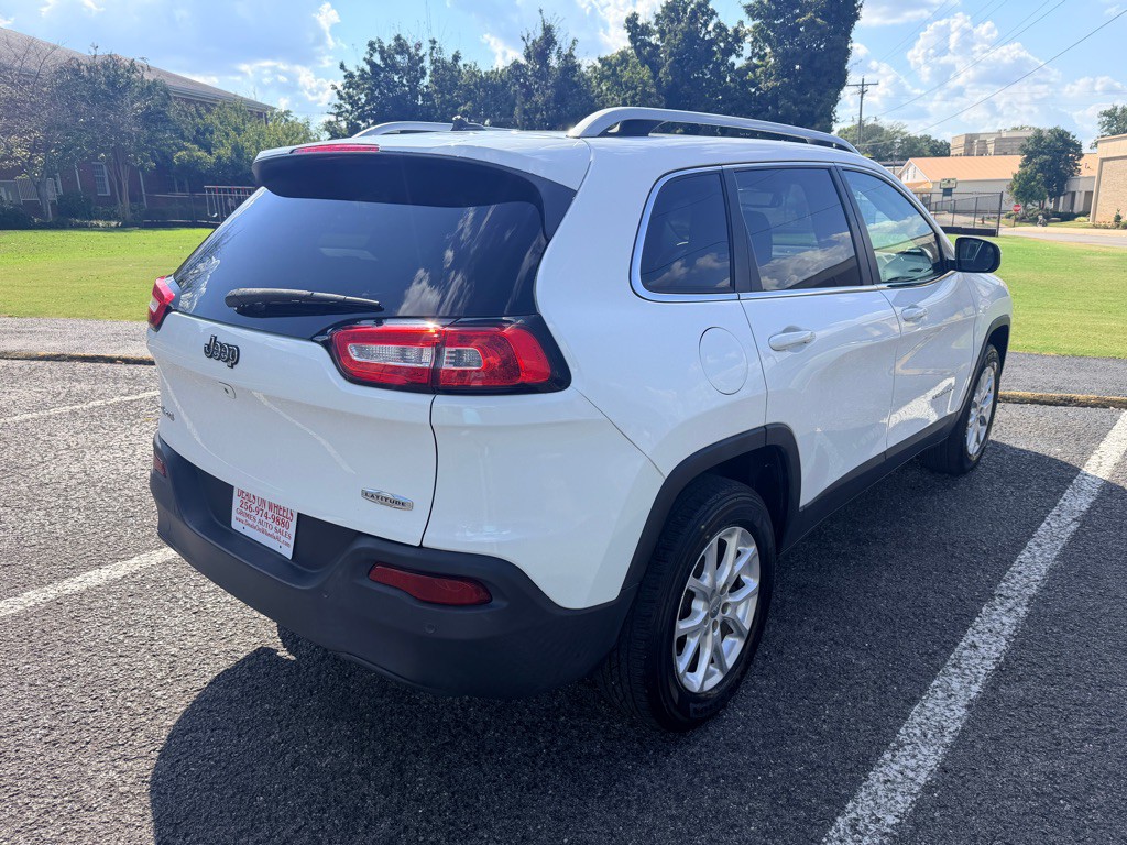 2018 Jeep Cherokee Image 7