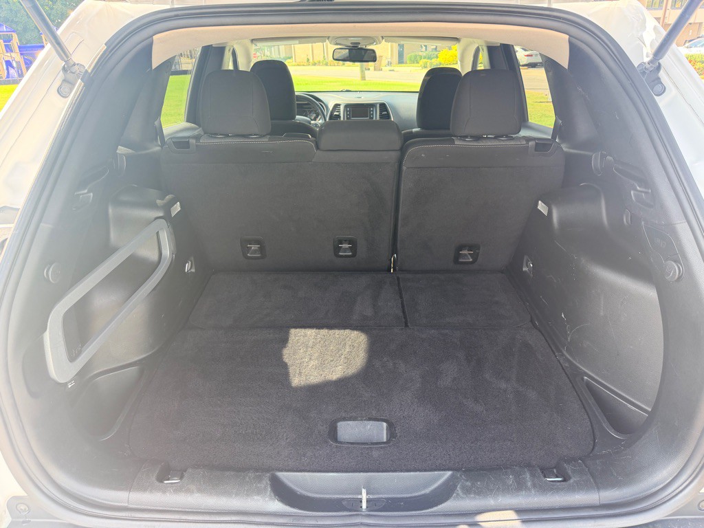 2018 Jeep Cherokee Image 10
