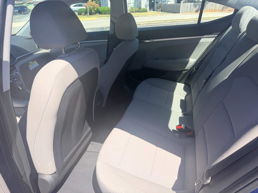 2020 Hyundai Elantra Image 12
