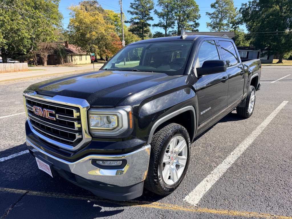 2017 GMC Sierra Image 3