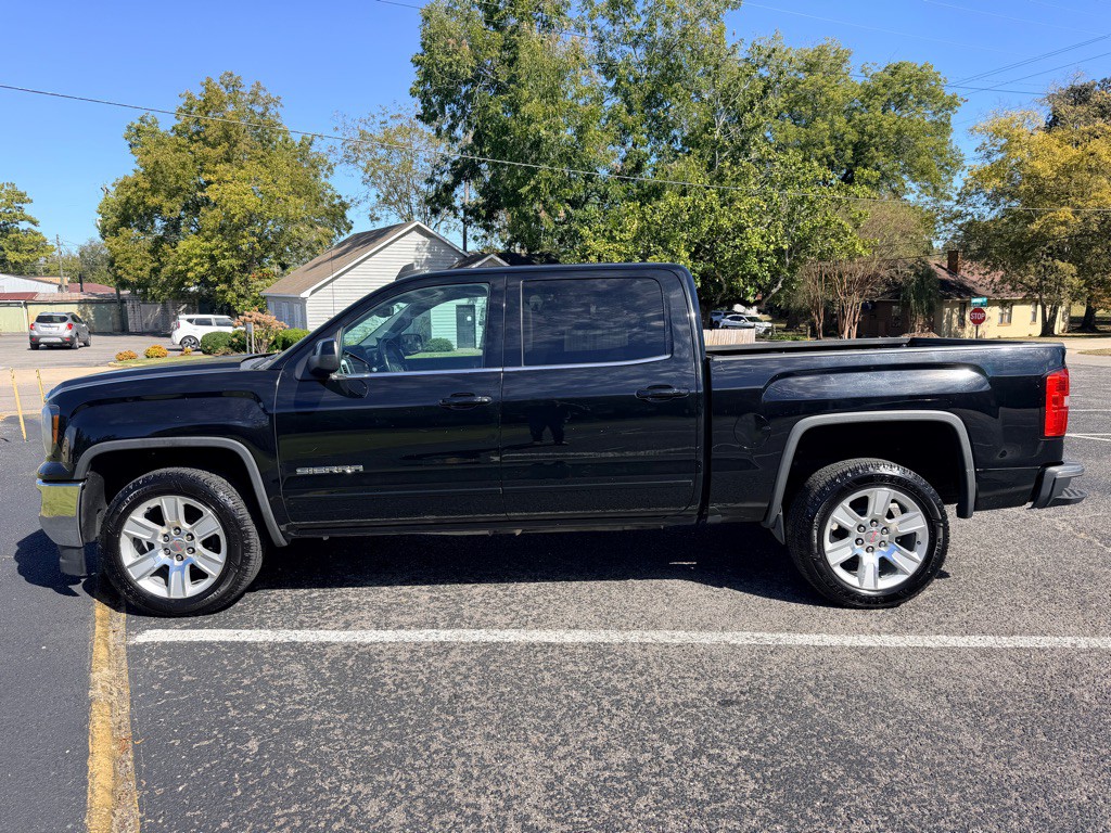 2017 GMC Sierra Image 4