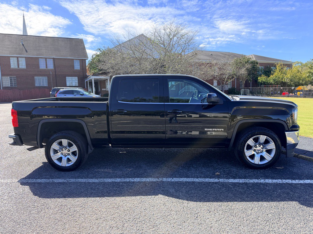 2017 GMC Sierra Image 8
