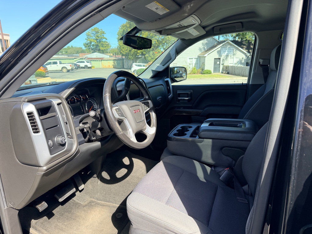 2017 GMC Sierra Image 12