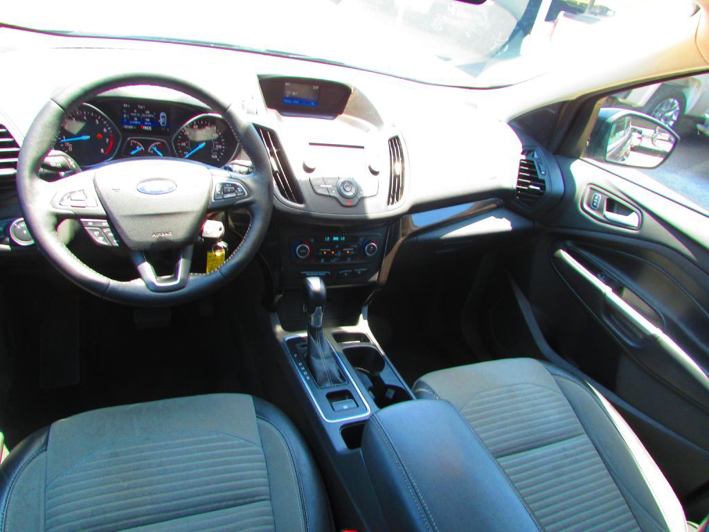 2018 Ford Escape Image 16